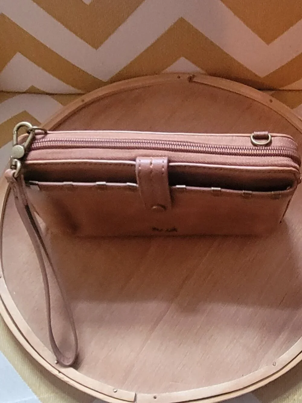 The Sak Iris Smartphone Crossbody Purse